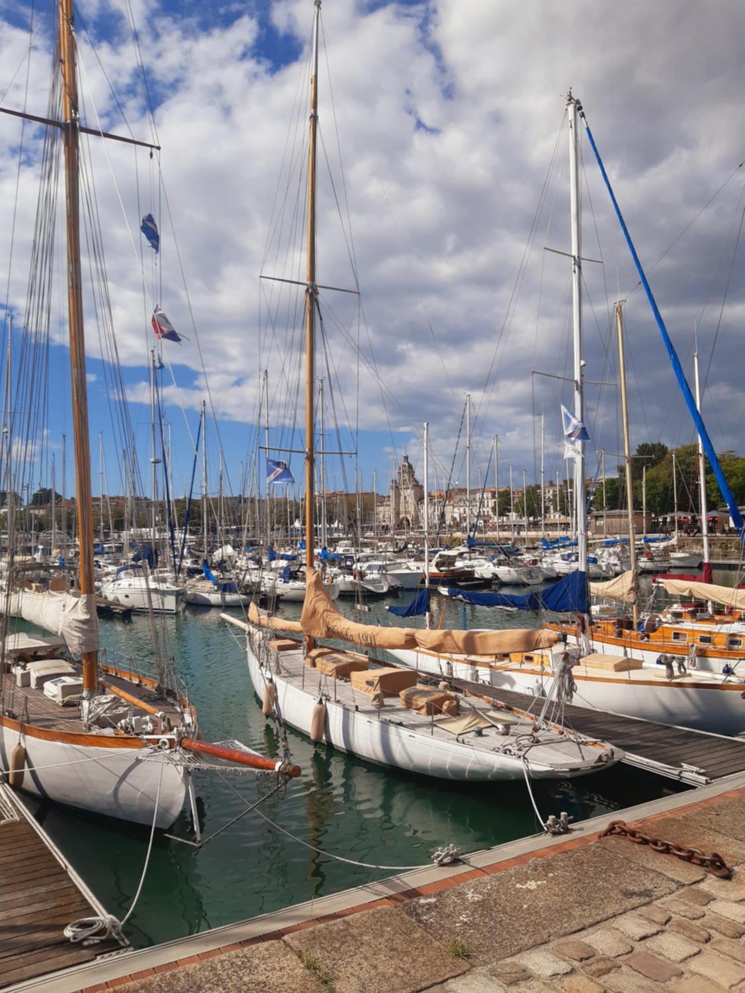 Maison De Vacances Entiere A 10 Mn De La Rochelle Dompierre-sur-Mer Luaran gambar