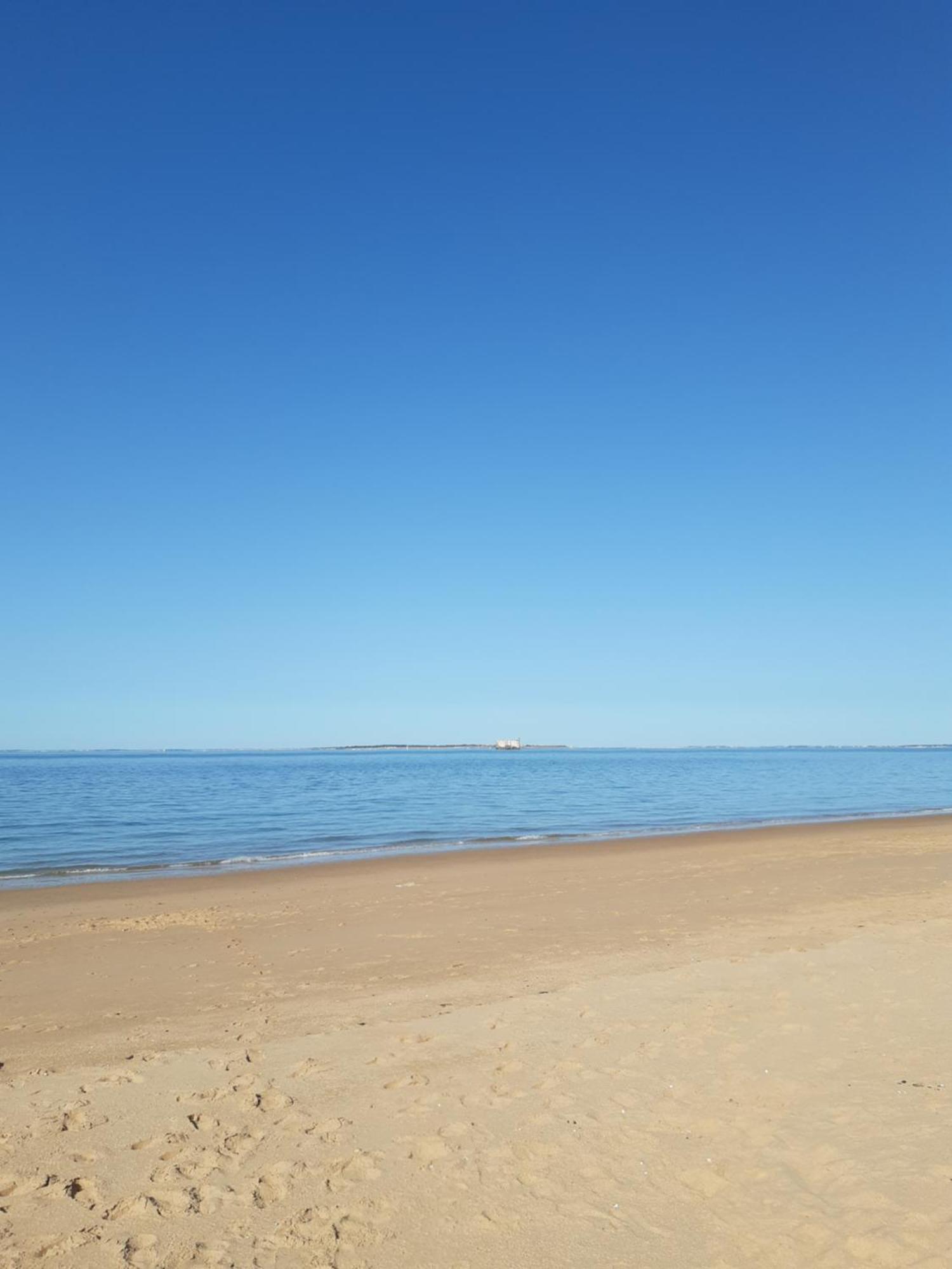 Maison De Vacances Entiere A 10 Mn De La Rochelle Dompierre-sur-Mer Luaran gambar