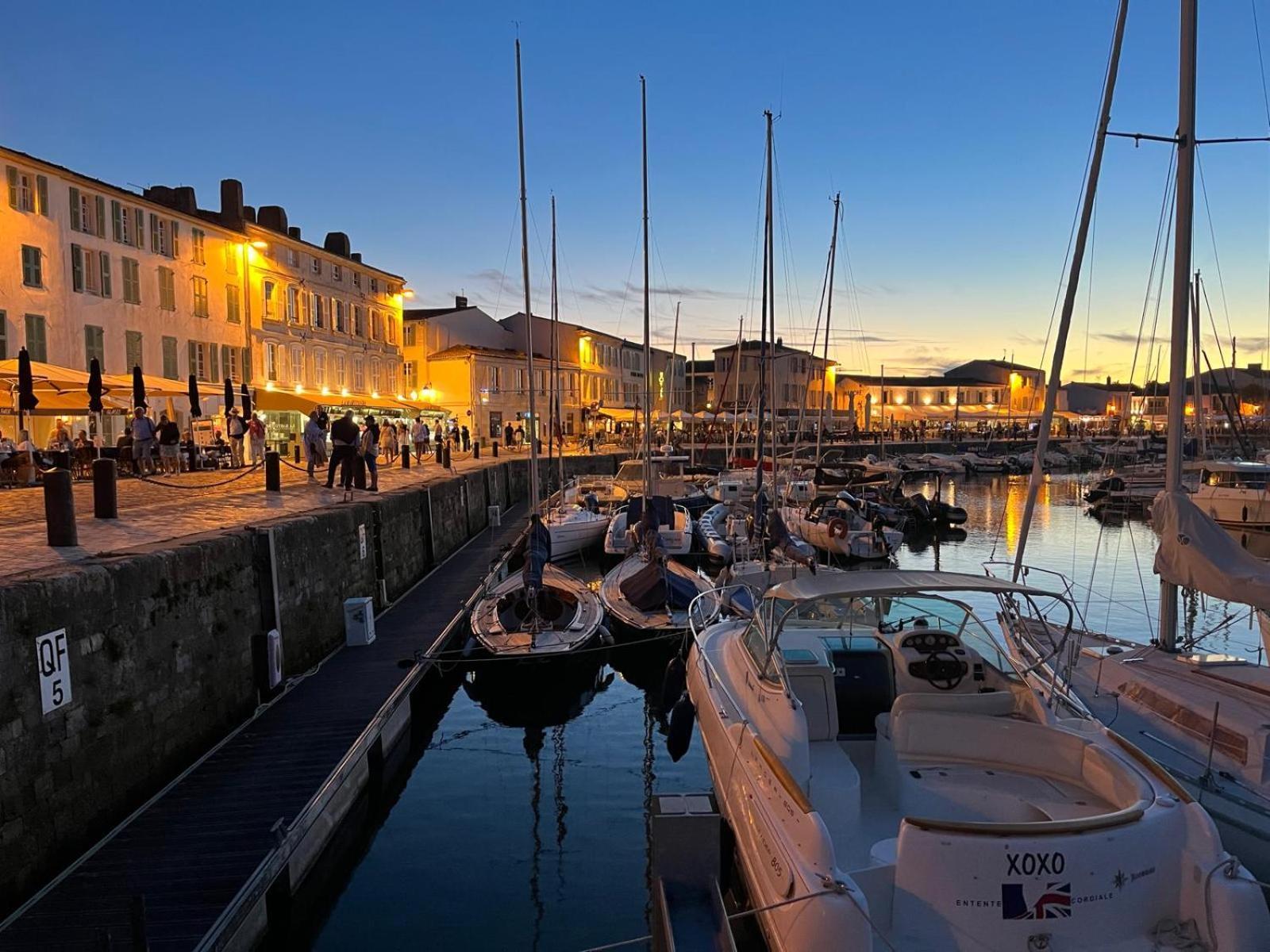 Maison De Vacances Entiere A 10 Mn De La Rochelle Dompierre-sur-Mer Luaran gambar